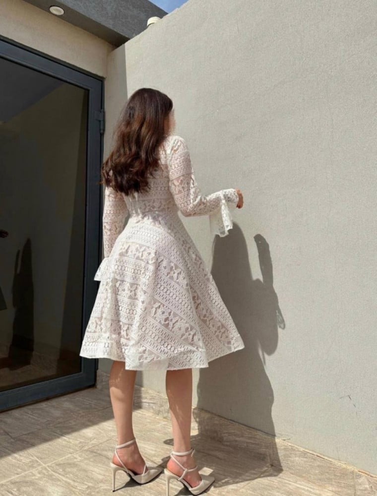 Lace midi dress