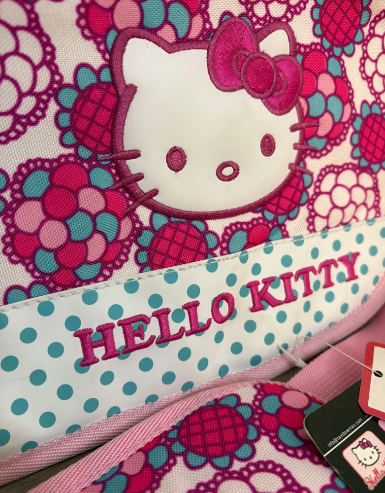 شنطة كتف هيلو كيتي Hello Kitty الأصلية القابلة للتوسعة من عام 2014
