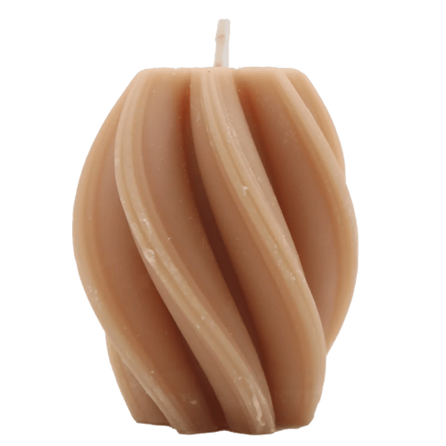 A candle with a fragrant scent (various colors)