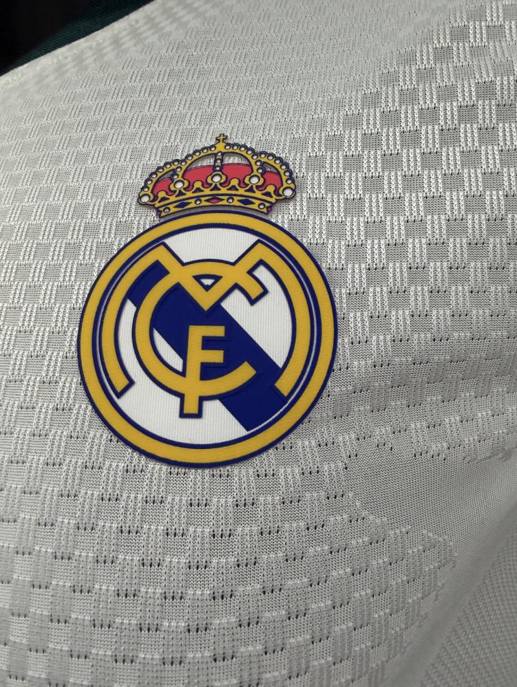 تيشيرت ريال مدريد الاساسي 27/26