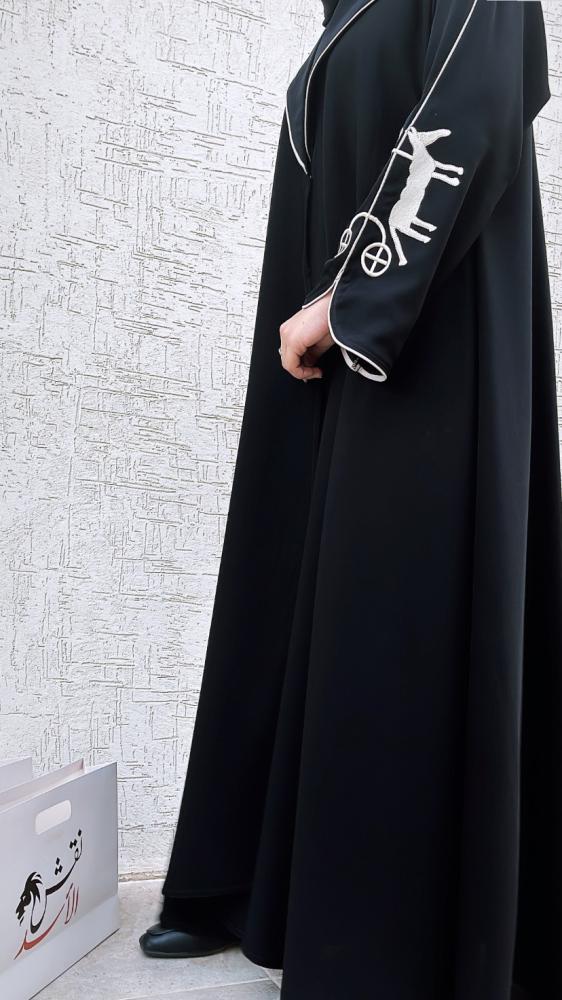 عباية العربة الشهيرة