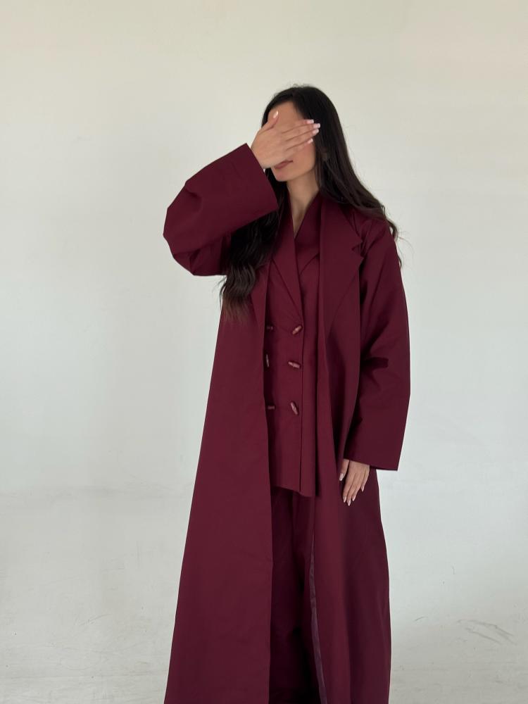 عباية بليزر كتان باللون العنابي بدون الطقم | Burgundy soft woven crepe blazer abaya