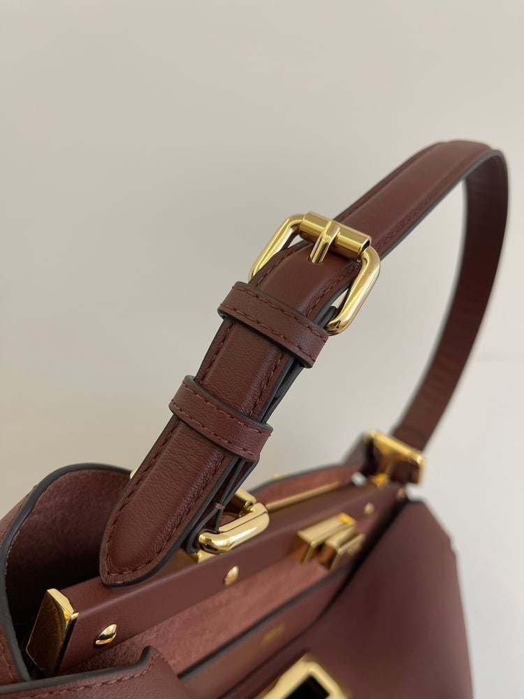 FENDI Peekaboo Soft