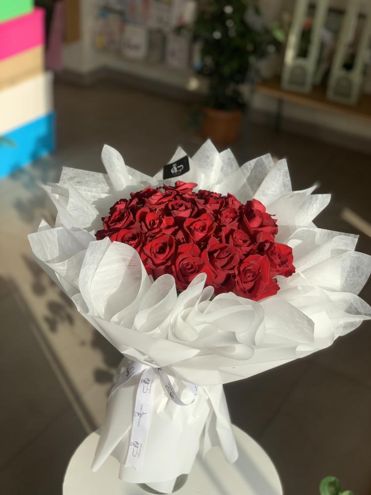 باقة الـجوري الاحمر