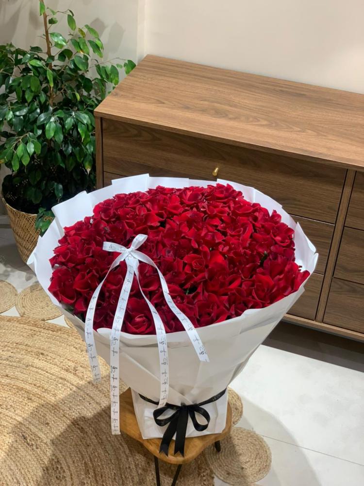 باقة الـجوري الاحمر