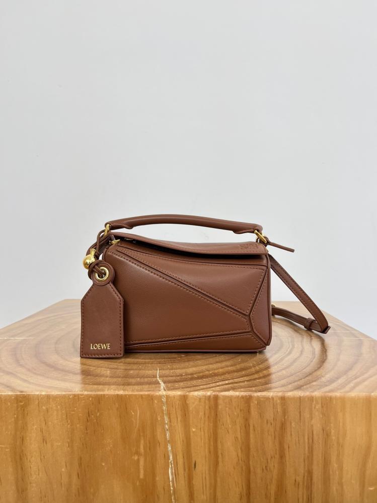 لويڤي