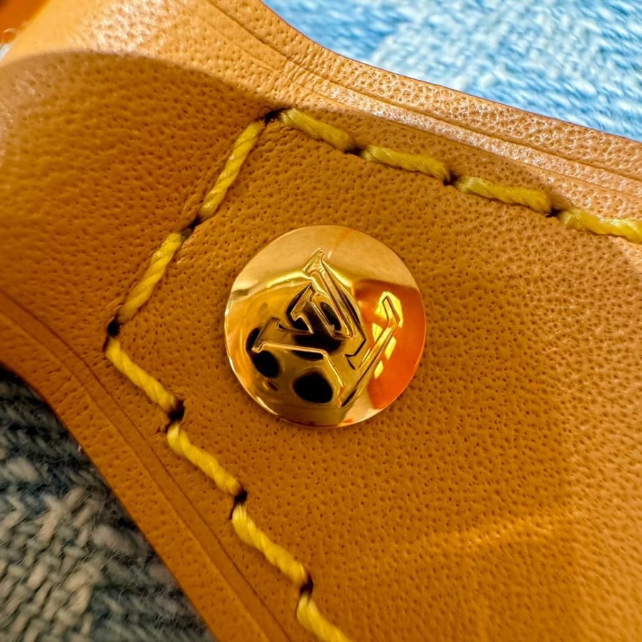 Lv -Denim