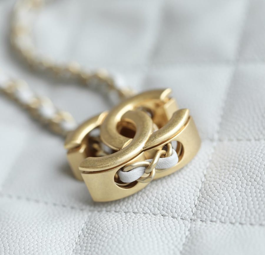 Chanel 25