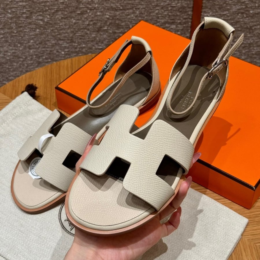 Hermès
