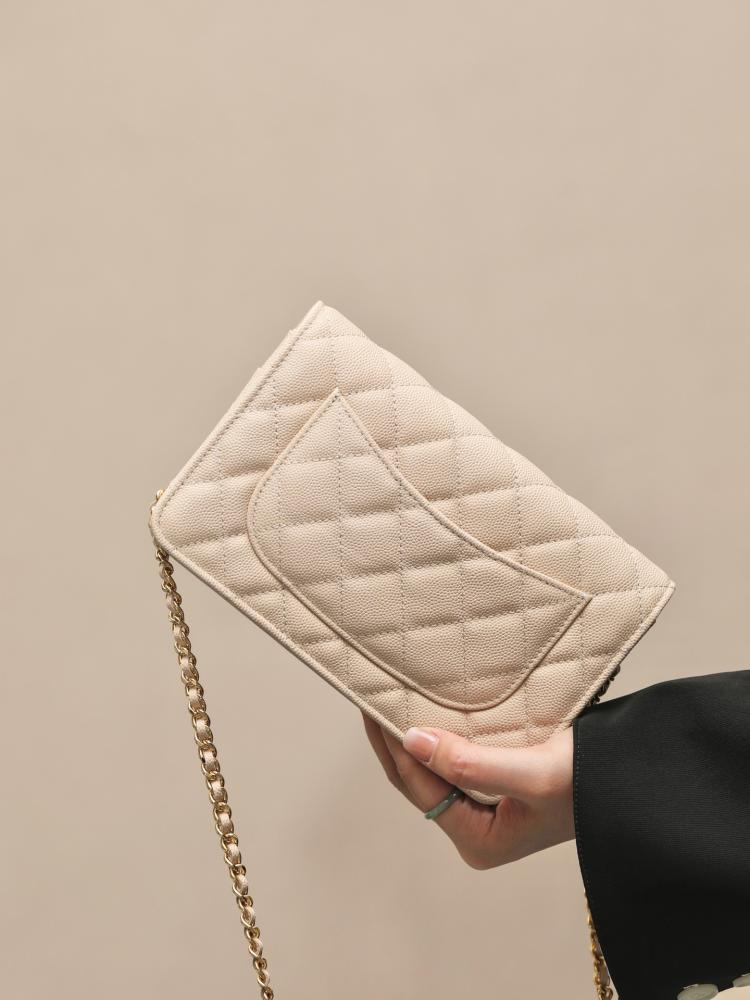 Chanel -Woc
