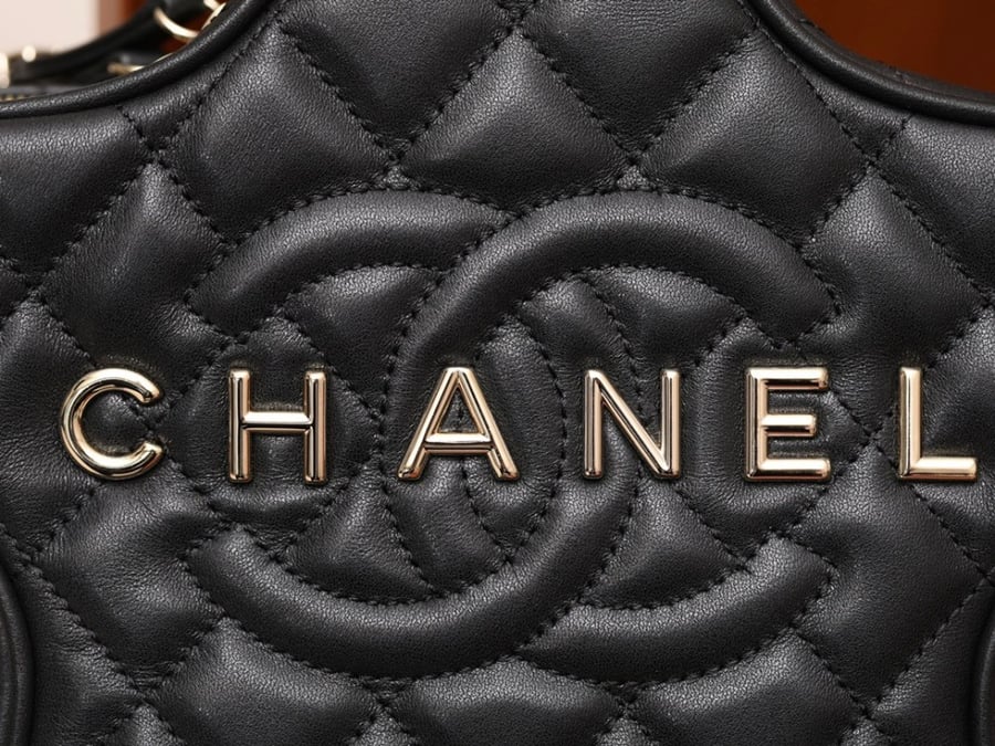 Chanel 24