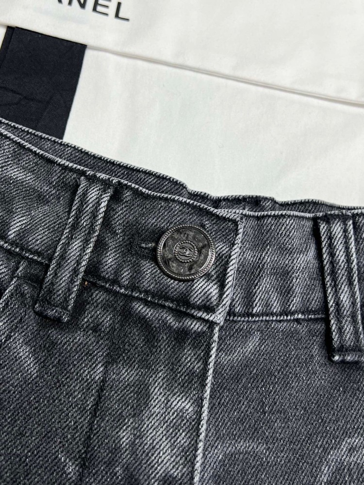 Chane -Jeans