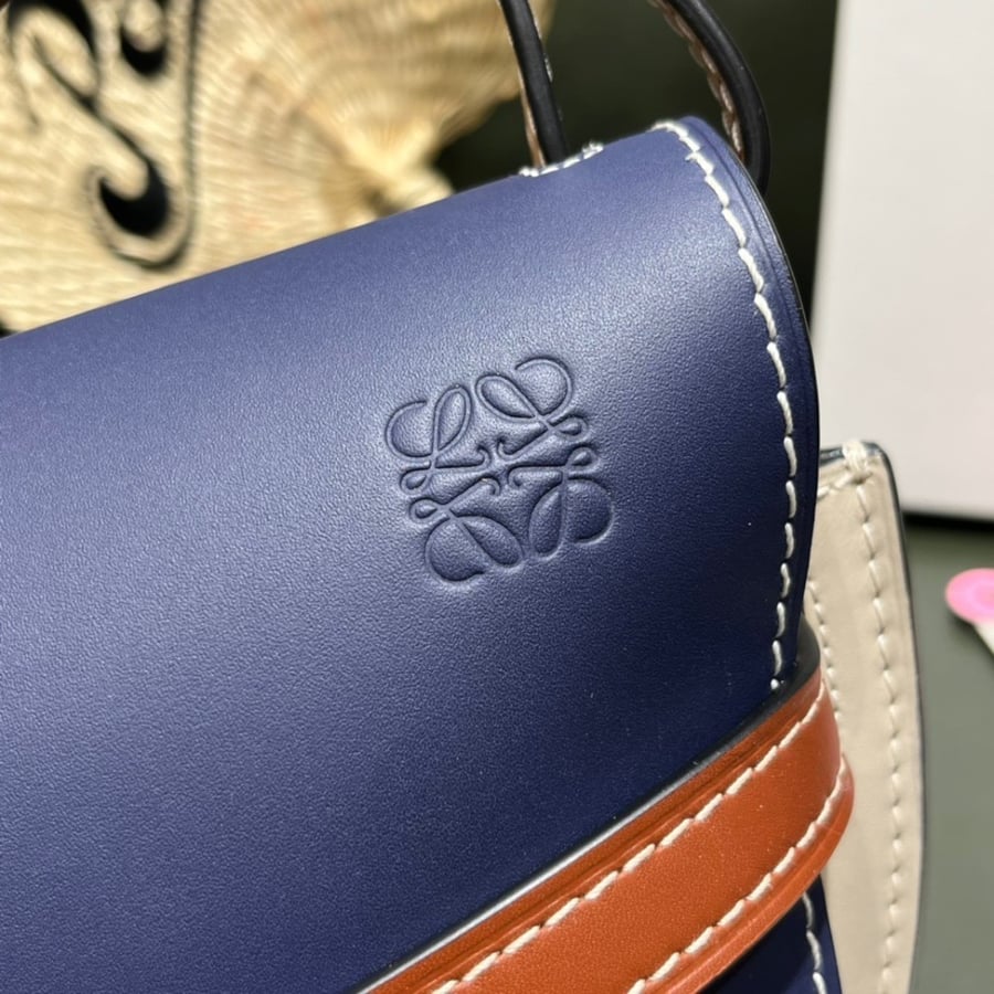 Loewe -Gate Small