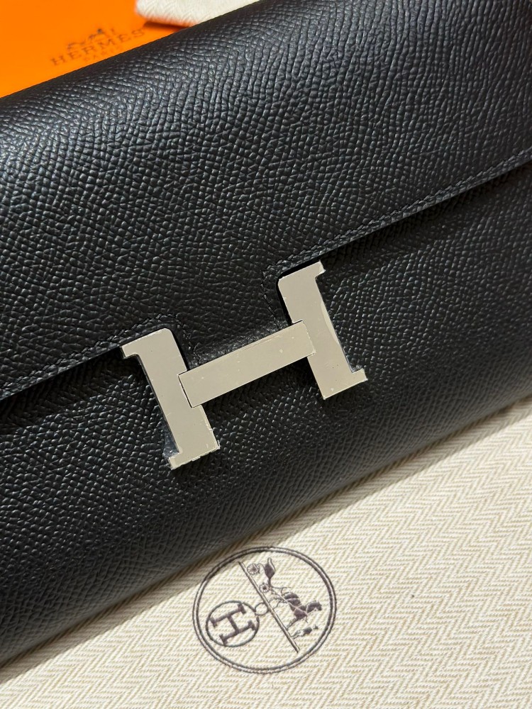Her -Constance