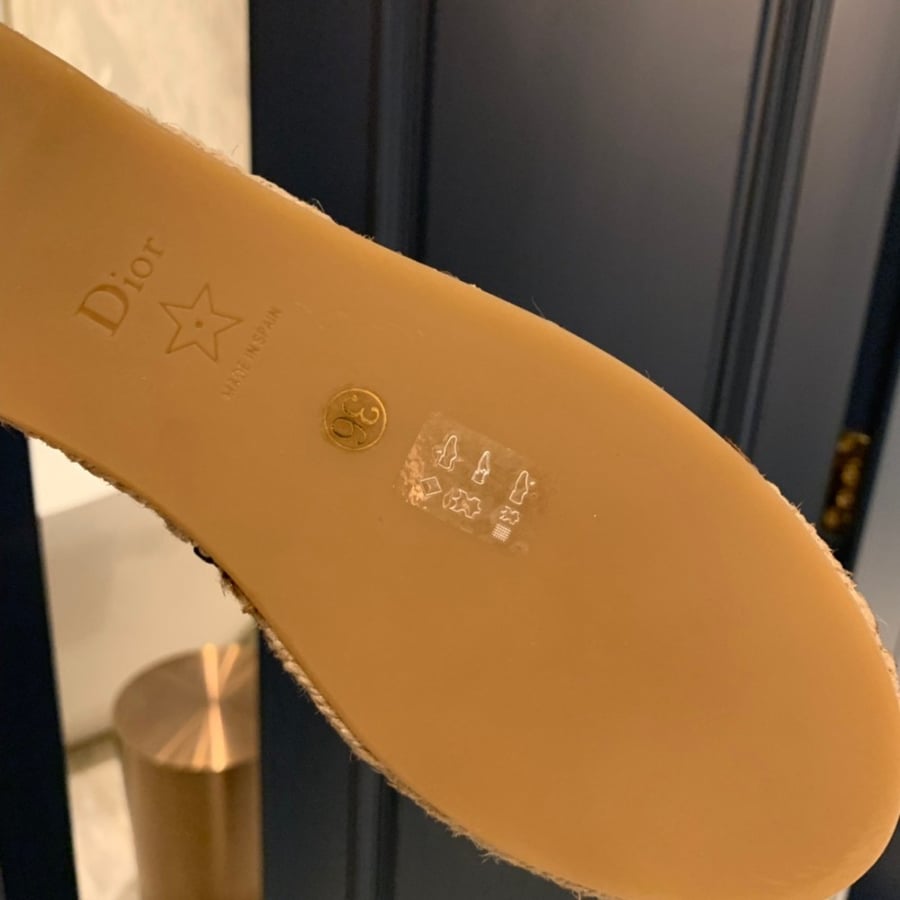 Dior