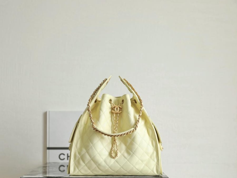 Chanel 25