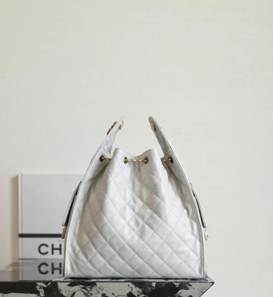 Chanel 25