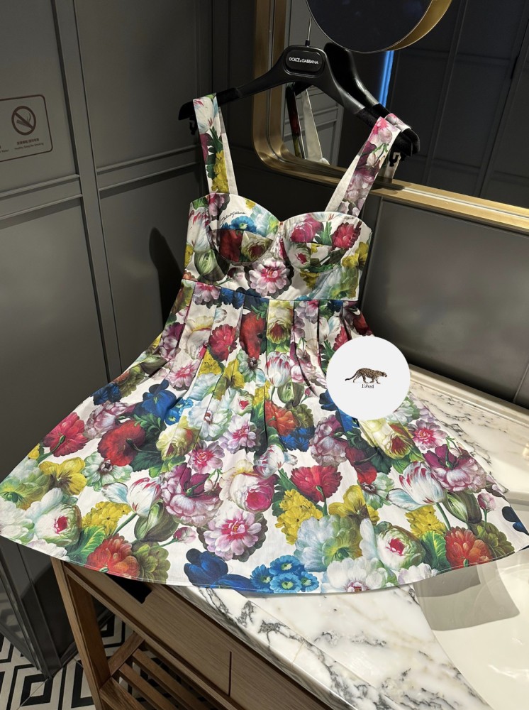 D&G