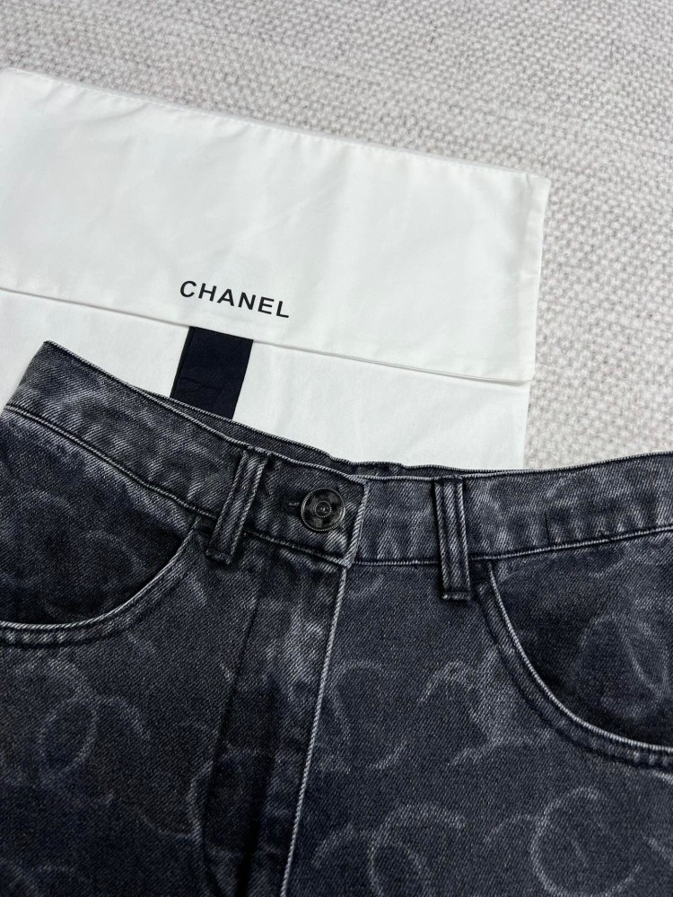 Chane -Jeans
