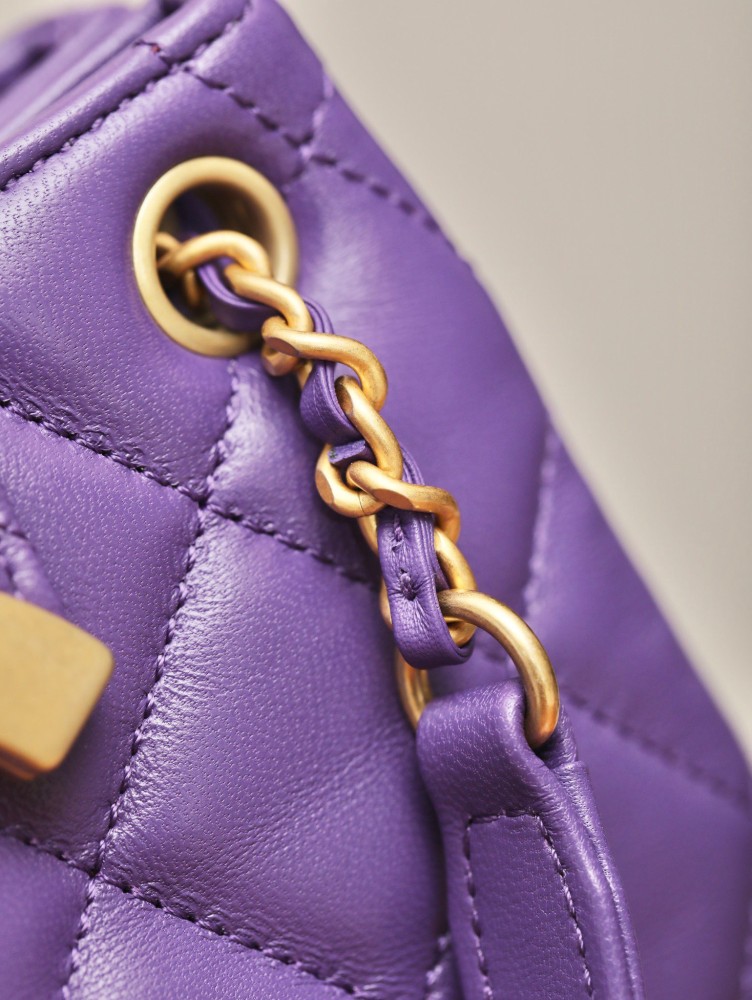 Chanel 24 c