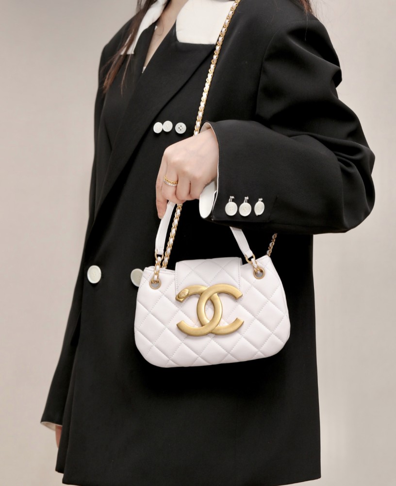Chanel 24 c