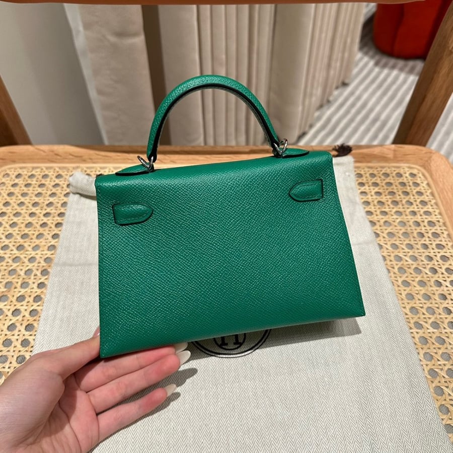 Her -Mini Kelly
