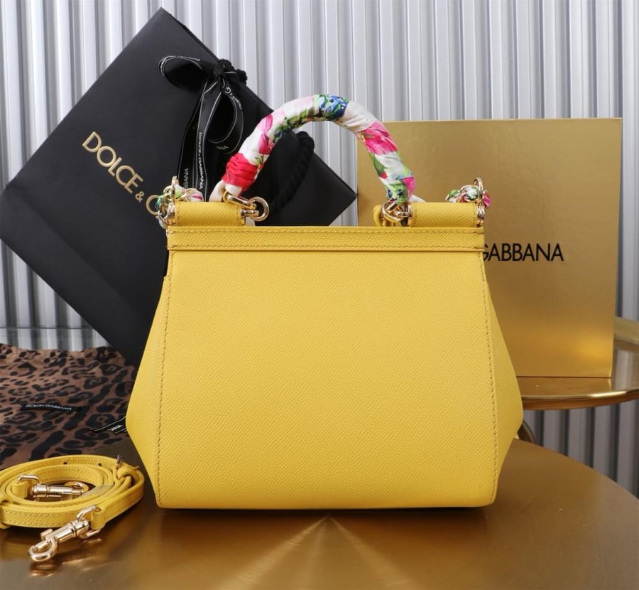 شنطة دولتشي اند غابانا Medium Sicily handbag