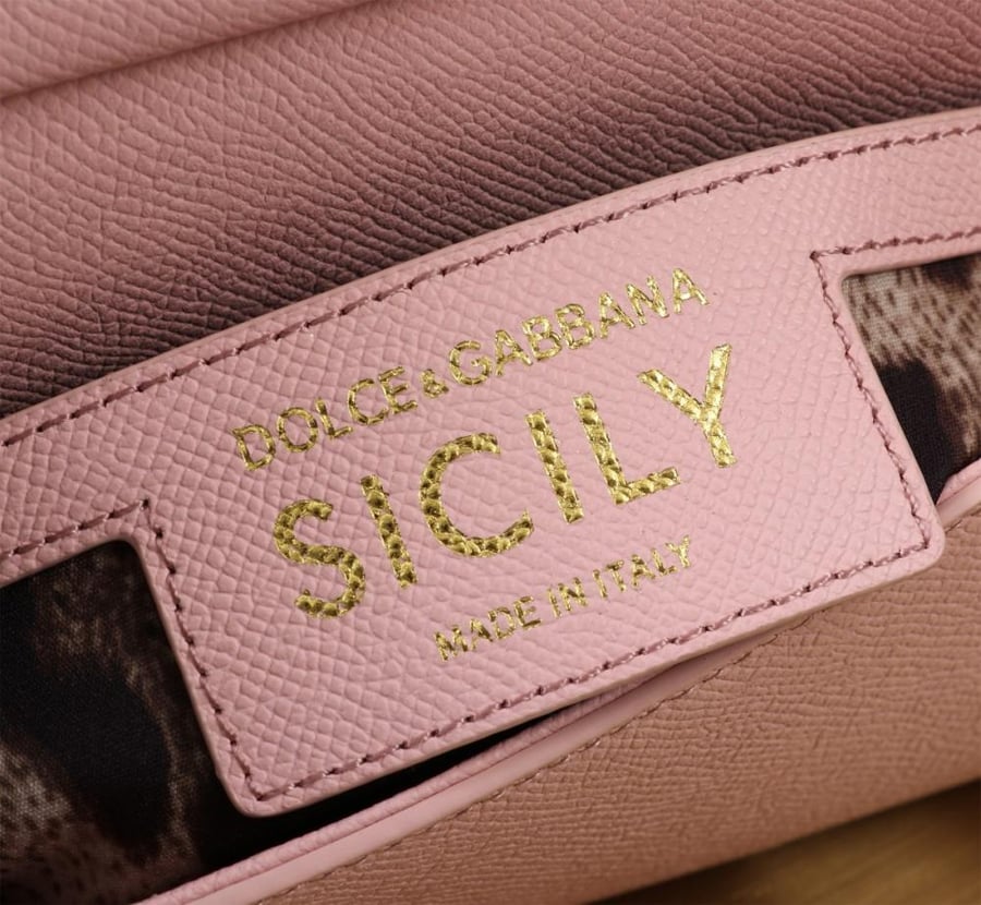 . شنطة دولتشي اند غابانا  Small Sicily handbag