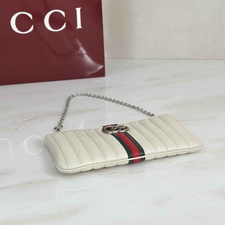 شنطة غوتشي Gucci