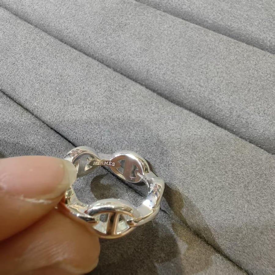 Hermès ring
