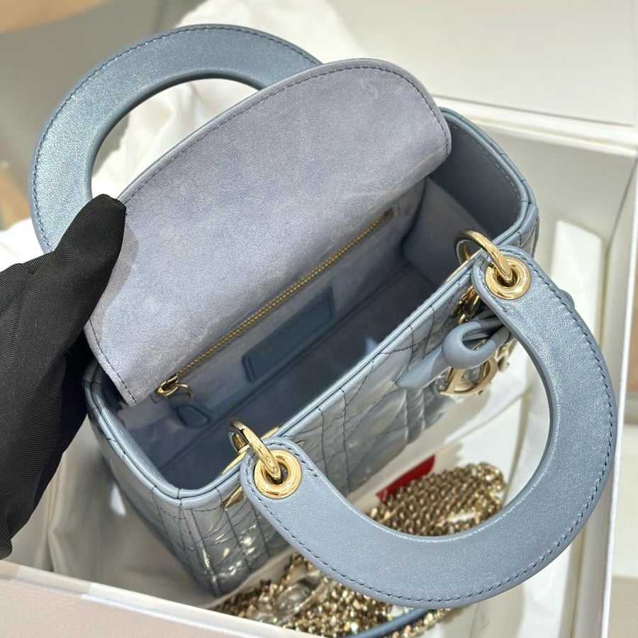 شنطة ديور Lady Dior مقاس 17cm