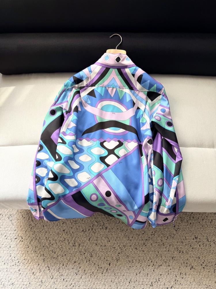 قميص Pucci.