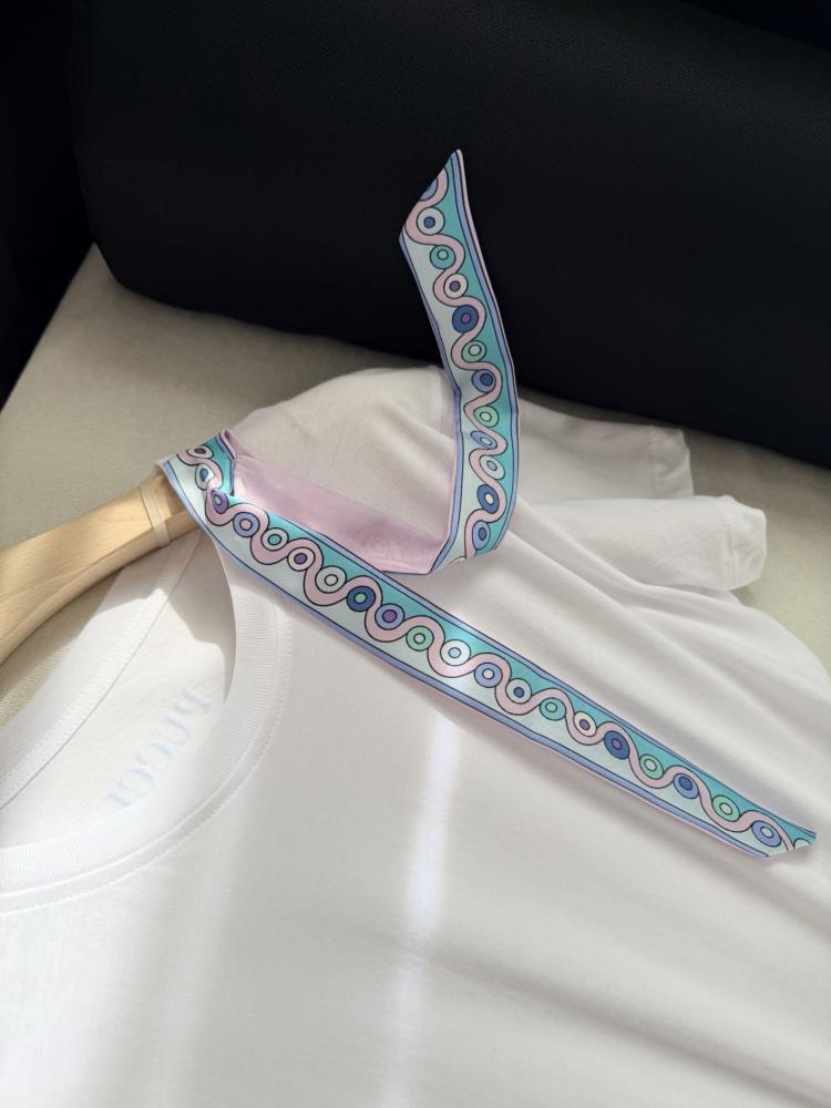 تيشيرت Pucci.