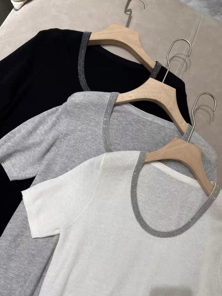 توب Brunello cucinelli