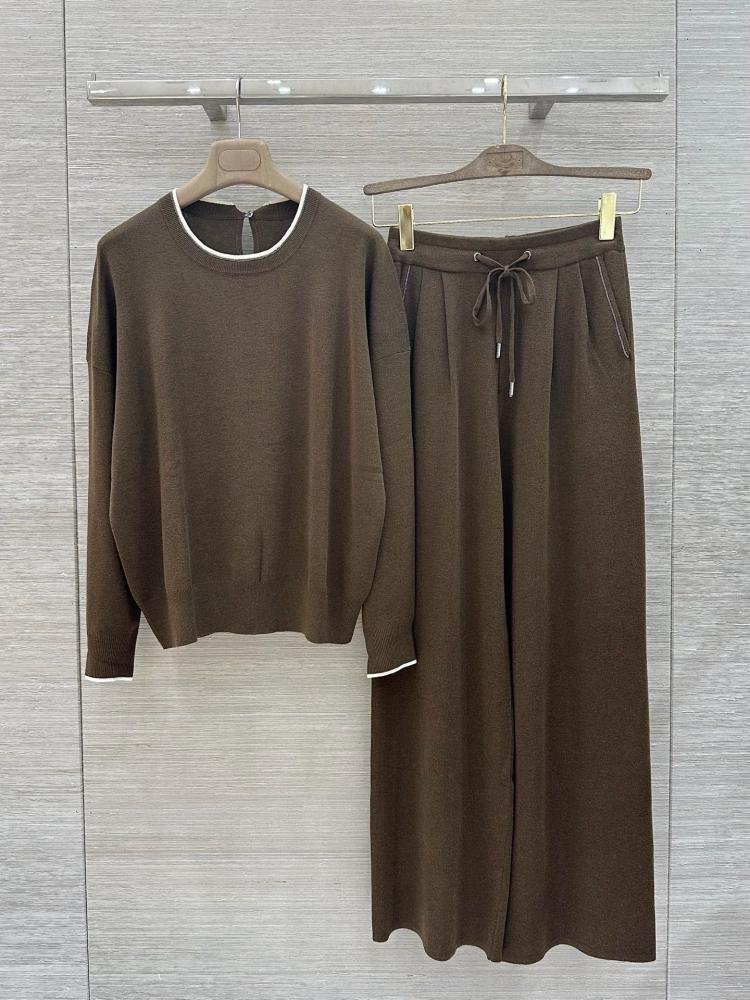 طقم Brunello cucinelli