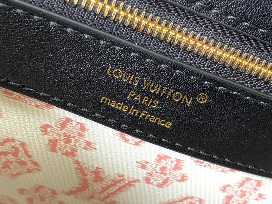 شنطة لويس فيتون Louis Vuitto