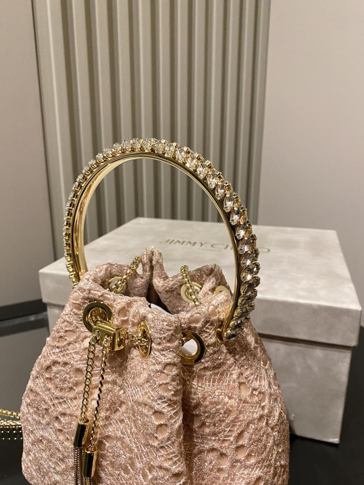 شنطة جيمي تشو JIMMY CHOO