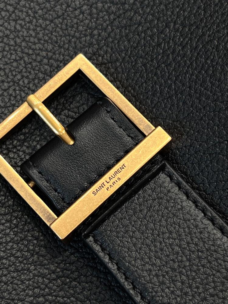 شنطة سان لوران Hobo Saint Laurent