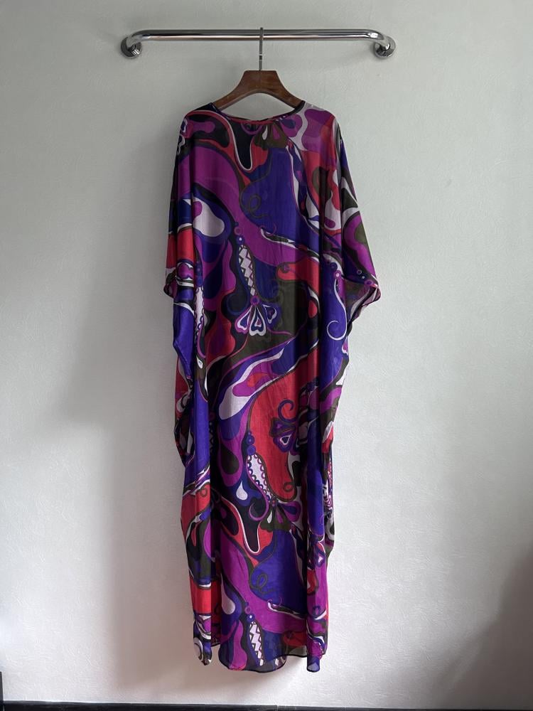 فستان Pucci.