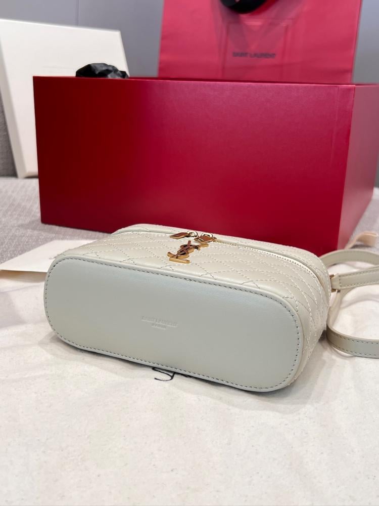 سان لوران GABY VANIT BAG مقاس 18cm