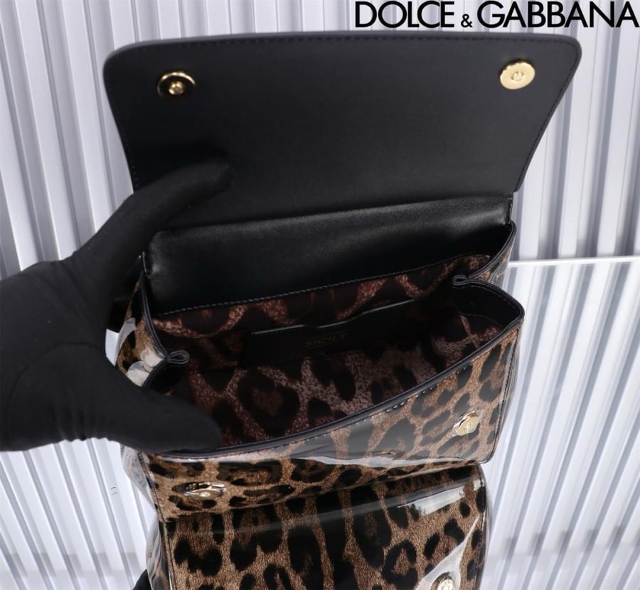 شنطة دولتشي اند غابانا Small Sicily handbag