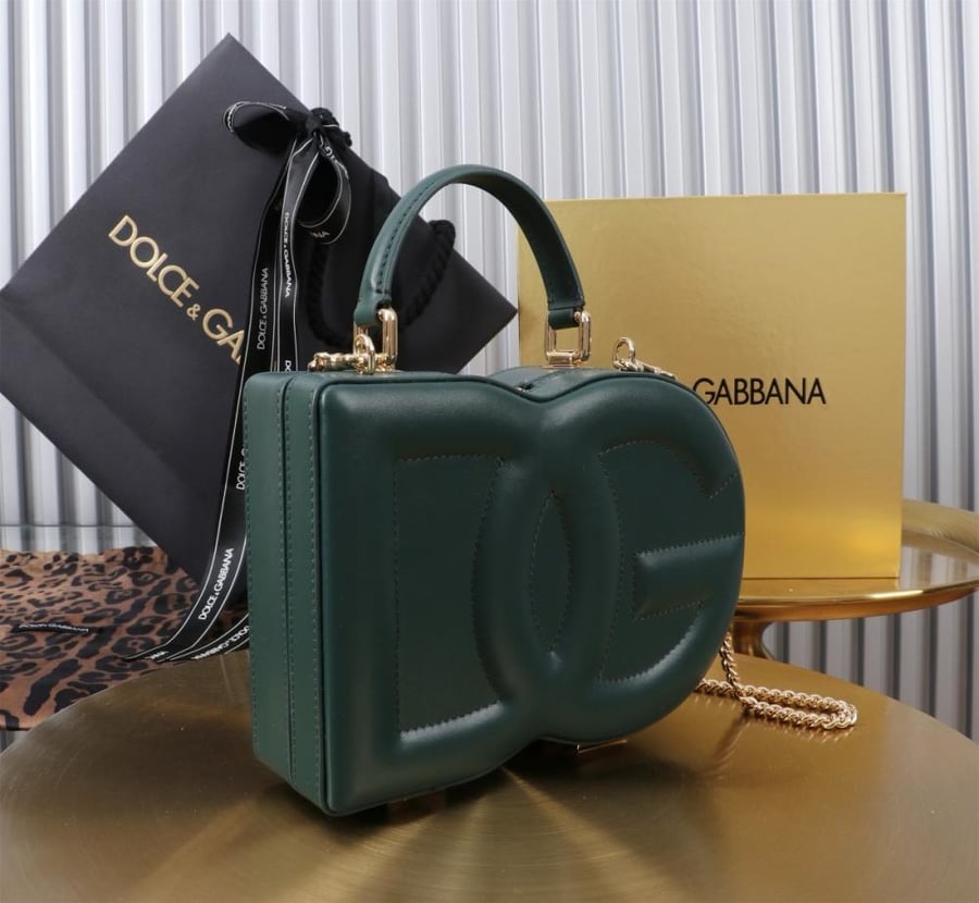 شنطة دولتشي اند غابانا DG Logo Bag box handbag