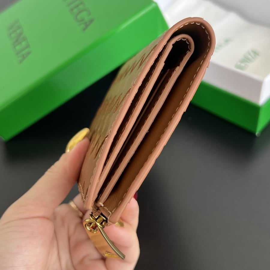 محفظة بوتيغا Sheep Leather bottega