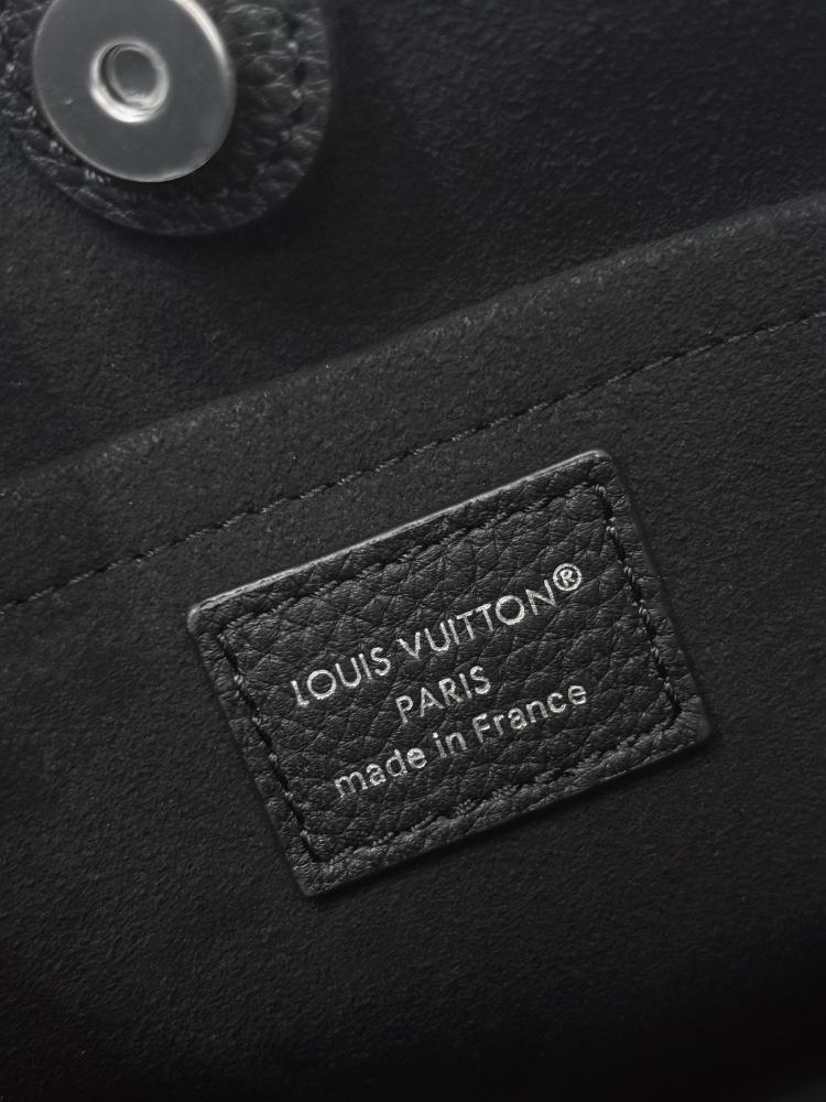 شنطة لويس فيتون Louis Vuitto