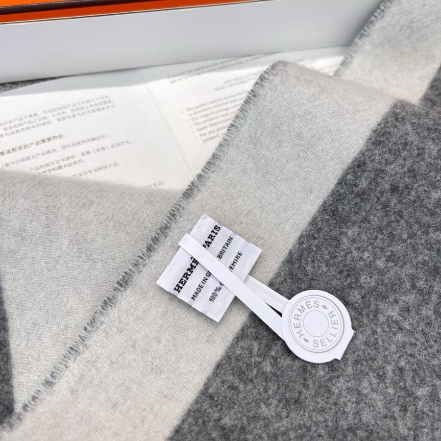 سكارف Hermes