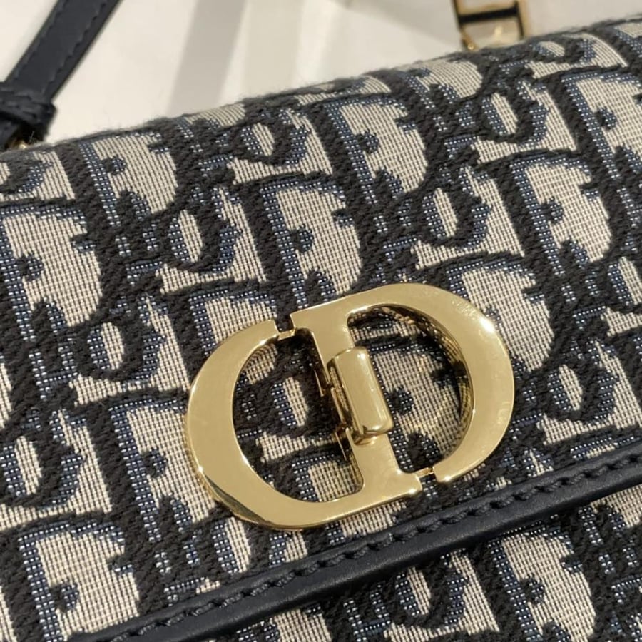 شنطة ديور مقاس 22cm