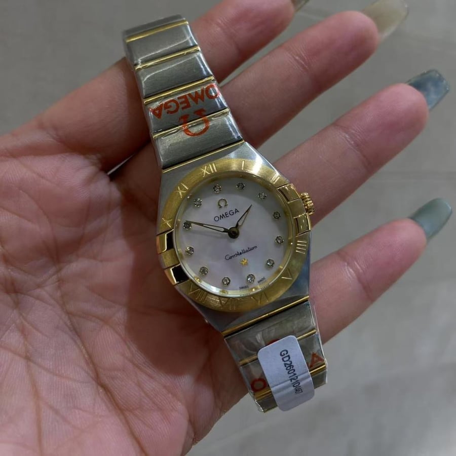 ساعة  OMEGA