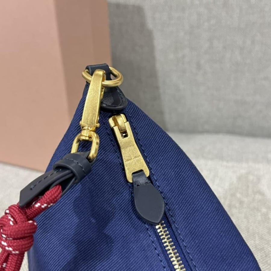 شنطة Miu Miu