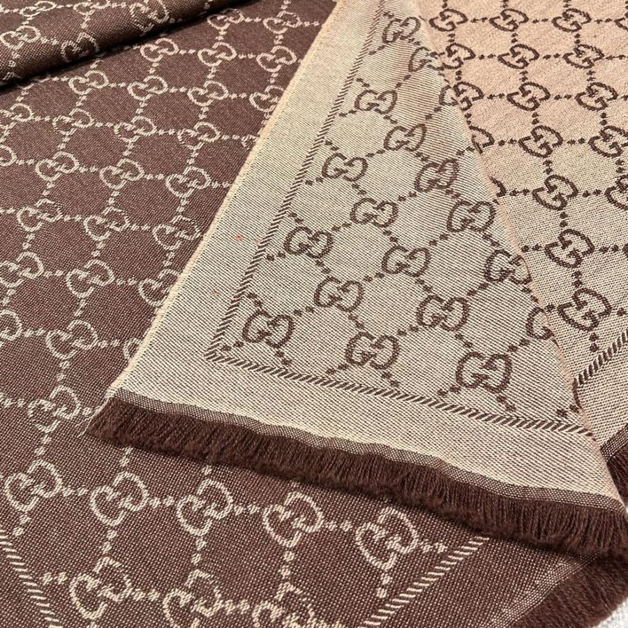 سكارف Gucci