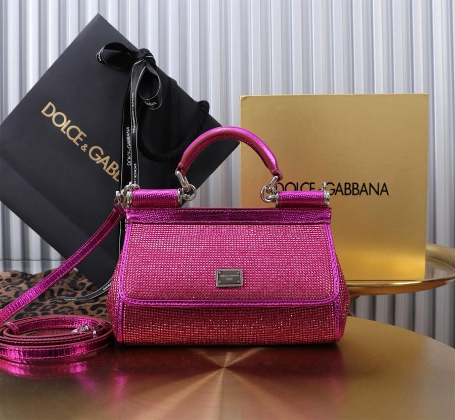. شنطة دولتشي اند غابانا Small Sicily handbag